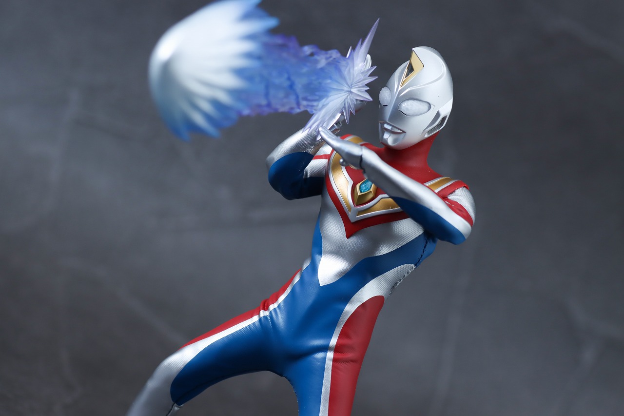 alphamax　ウルトラマンダイナ フラッシュタイプ　レビュー　アクション