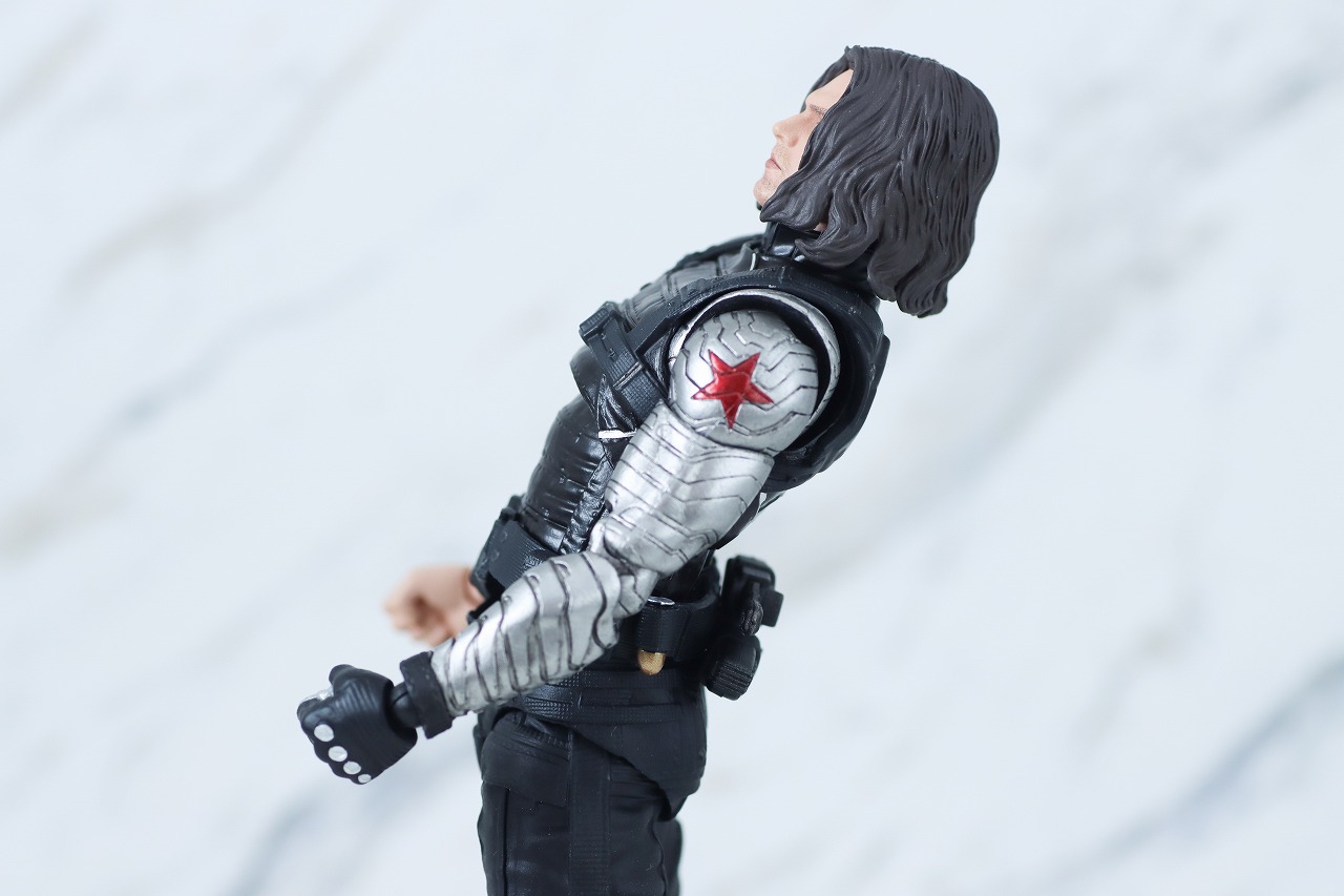 MAFEX ウィンター・ソルジャー(『キャプテン・アメリカ/ウィンター・ソルジャー』) レビュー 可動範囲