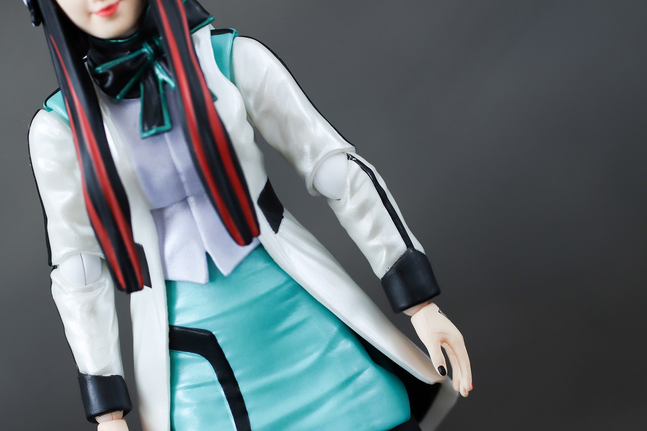 S.H.フィギュアーツ　アズ　レビュー　本体