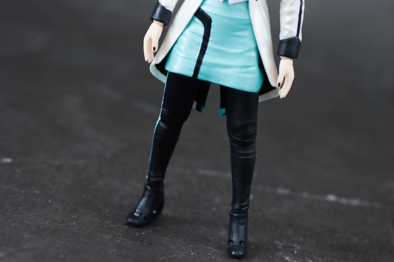 S.H.フィギュアーツ　アズ　レビュー　本体