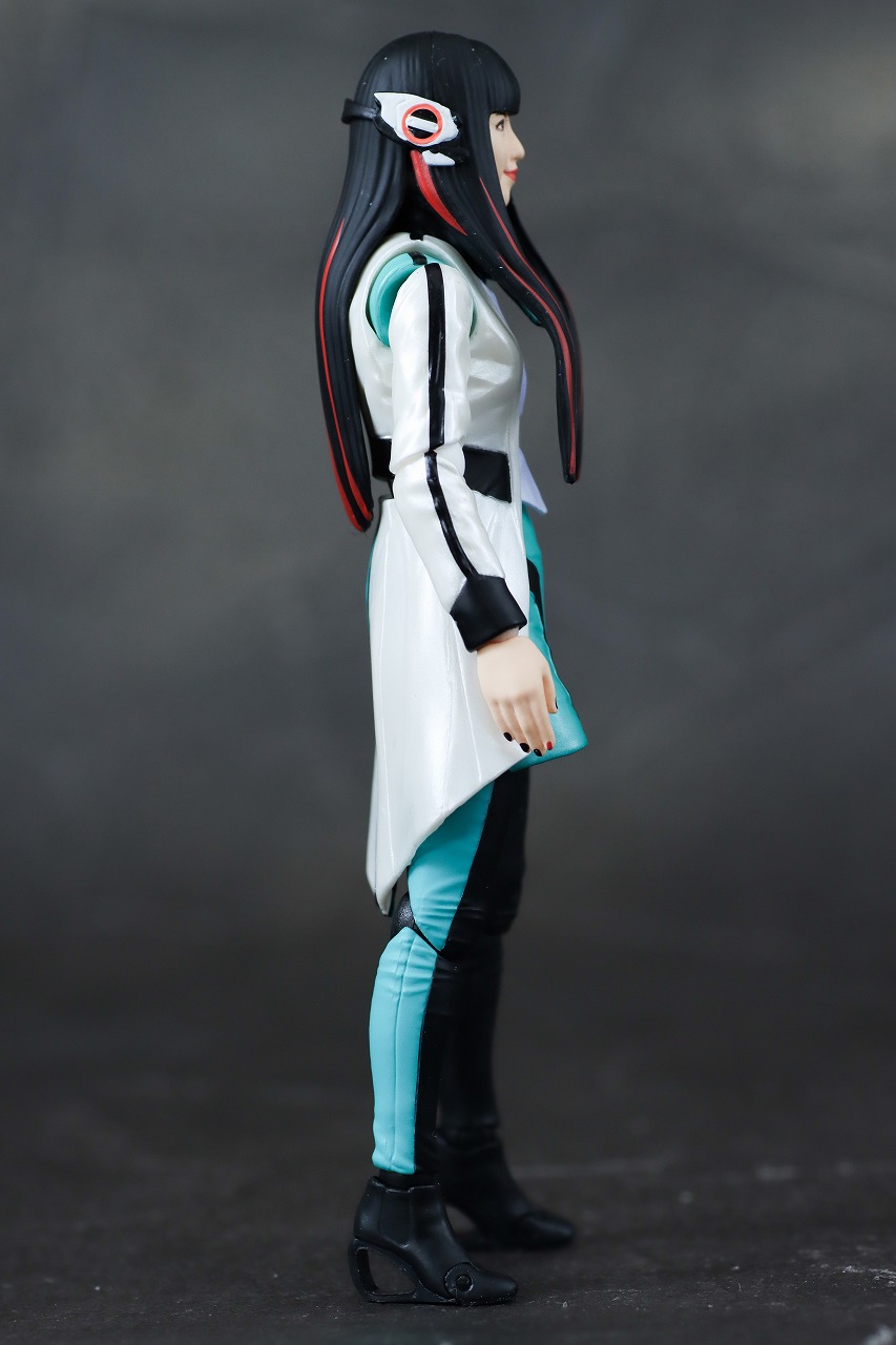 S.H.フィギュアーツ　アズ　レビュー　本体