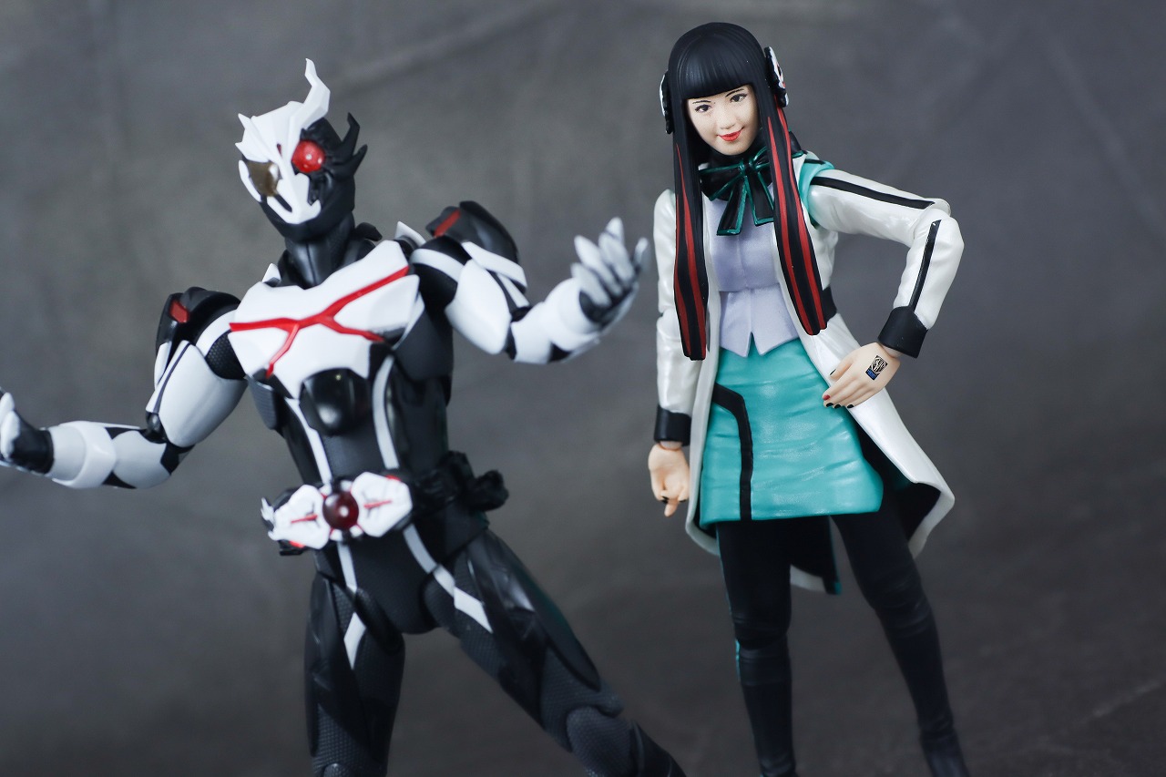 S.H.フィギュアーツ　アズ　レビュー　アクション　仮面ライダーアークワン