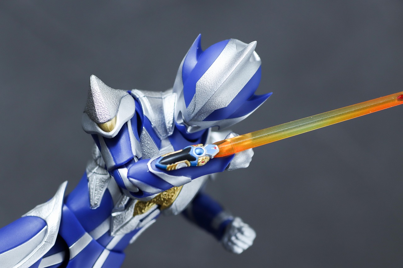 S.H.フィギュアーツ　ハンターナイトツルギ　レビュー　アクション