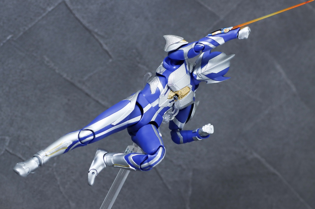 S.H.フィギュアーツ　ハンターナイトツルギ　レビュー　アクション