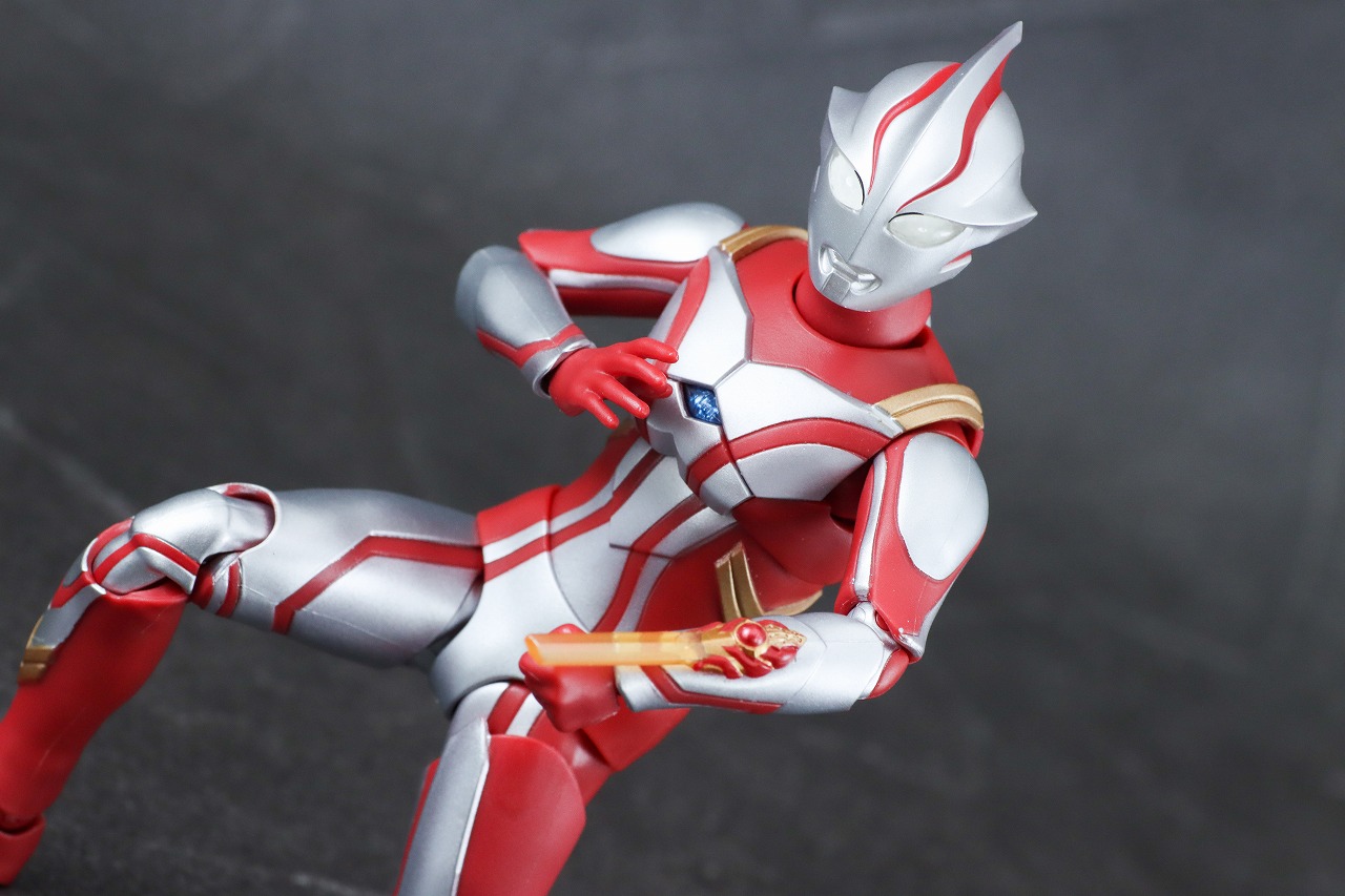 S.H.フィギュアーツ　ハンターナイトツルギ　レビュー　アクション　ウルトラマンメビウス