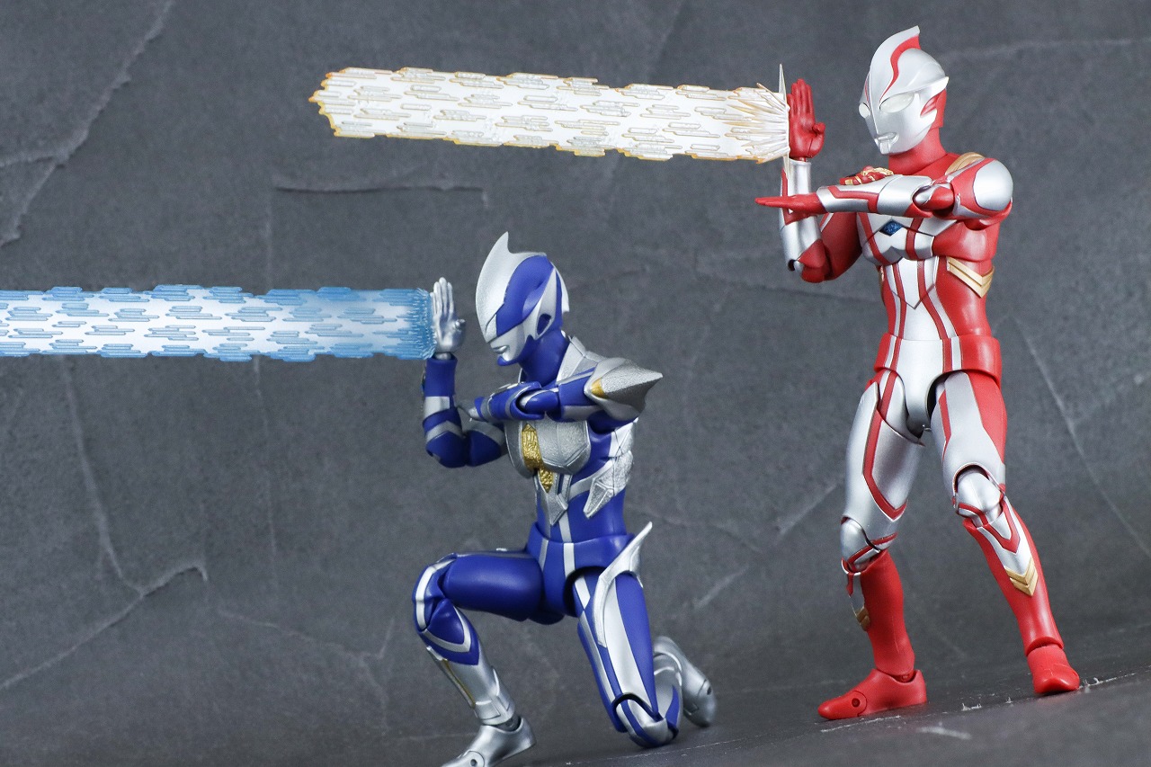 S.H.フィギュアーツ　ハンターナイトツルギ　レビュー　アクション　ウルトラマンメビウス