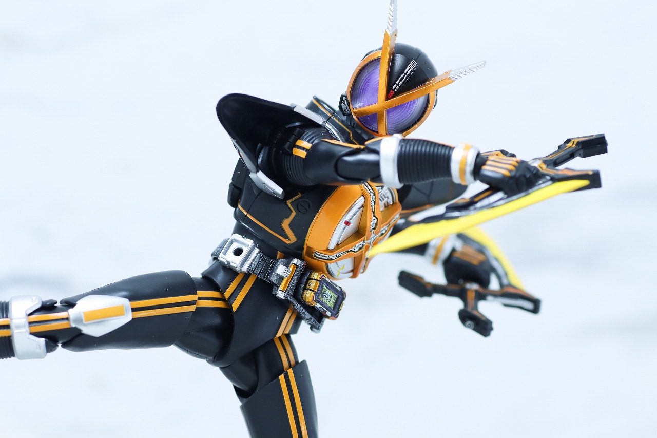 S.H.フィギュアーツ 真骨彫製法　仮面ライダーネクストカイザ　レビュー　アクション