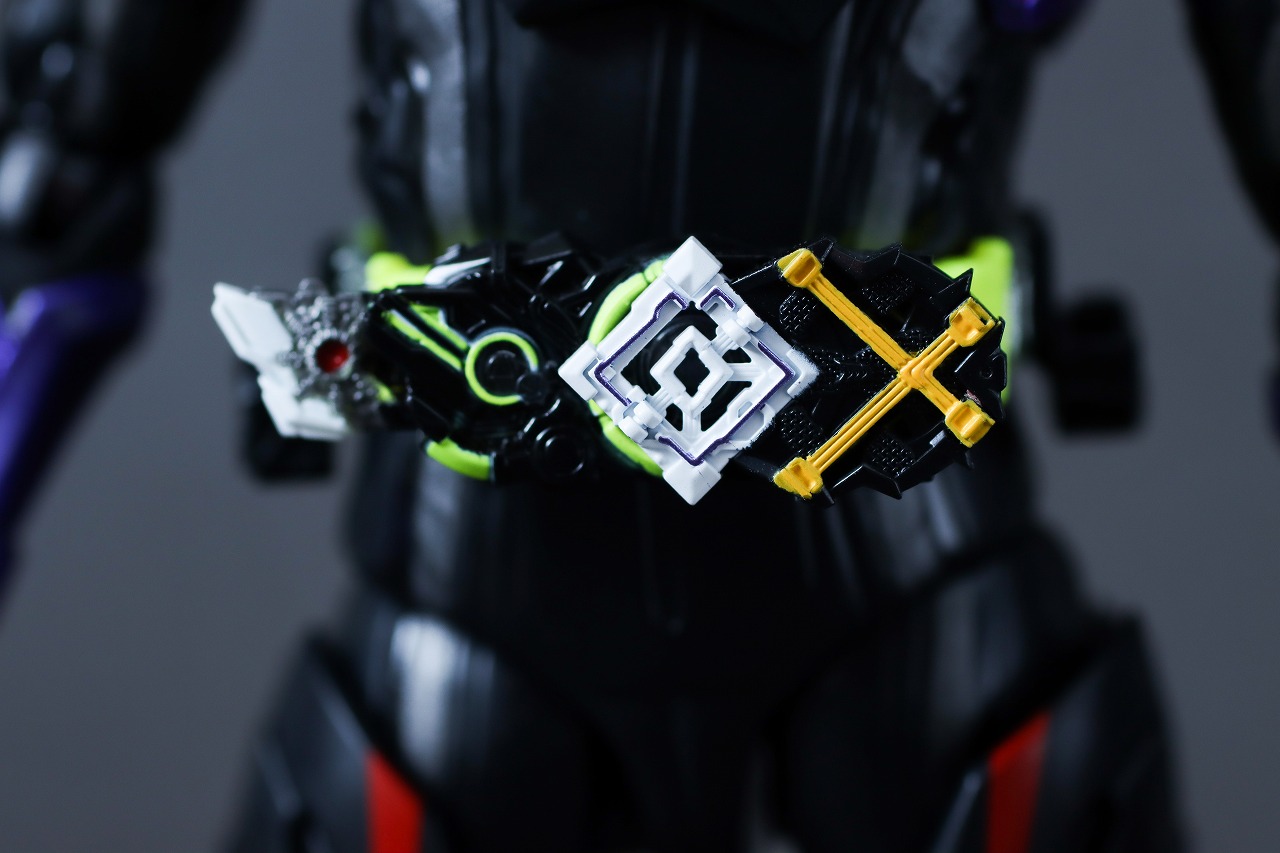 S.H.フィギュアーツ　仮面ライダー滅　アークスコーピオン　Final Battle Weapons Set　レビュー　本体