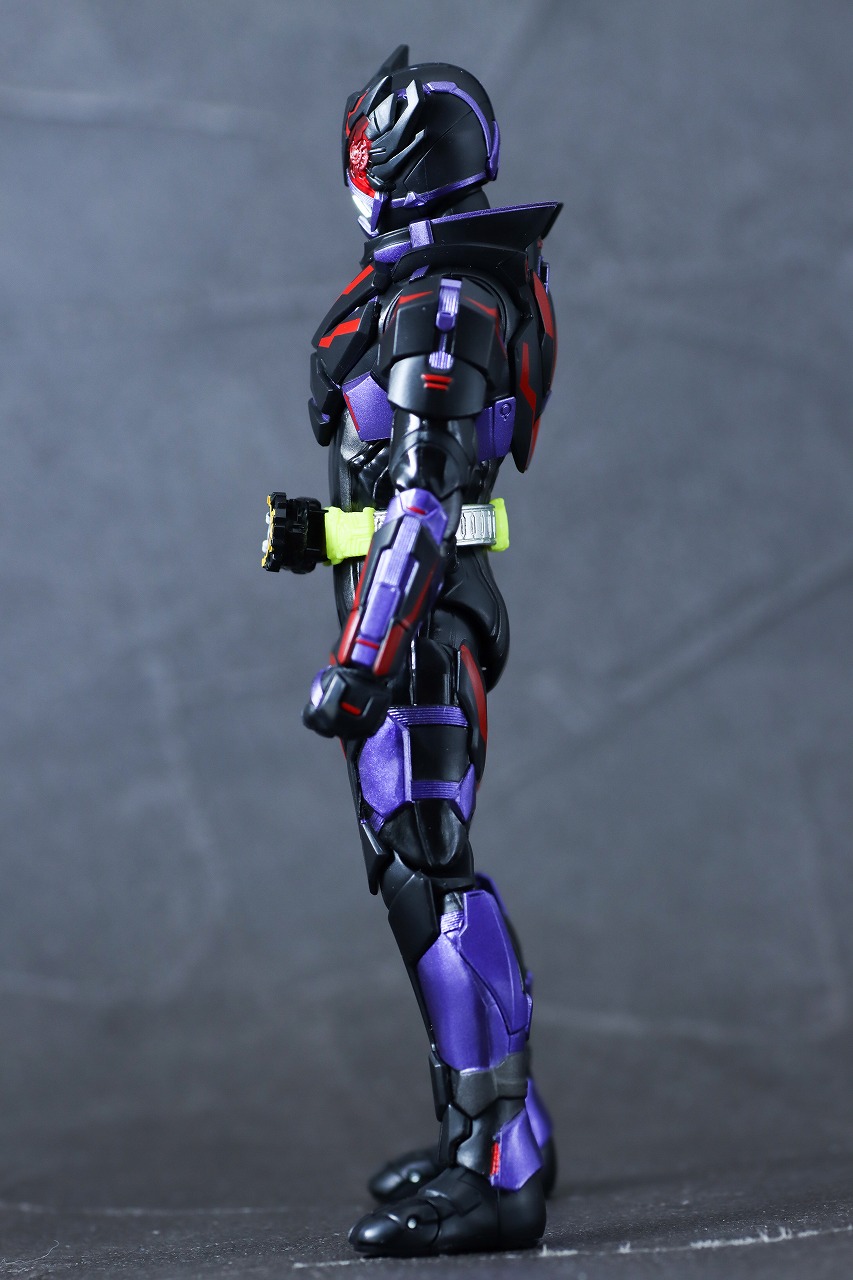 S.H.フィギュアーツ　仮面ライダー滅　アークスコーピオン　Final Battle Weapons Set　レビュー　本体