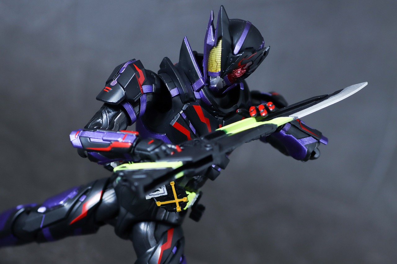 S.H.フィギュアーツ　仮面ライダー滅　アークスコーピオン　Final Battle Weapons Set　レビュー　アクション
