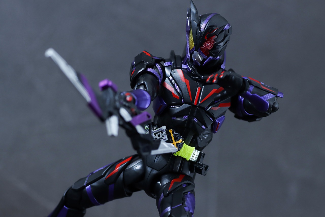 S.H.フィギュアーツ　仮面ライダー滅　アークスコーピオン　Final Battle Weapons Set　レビュー　アクション