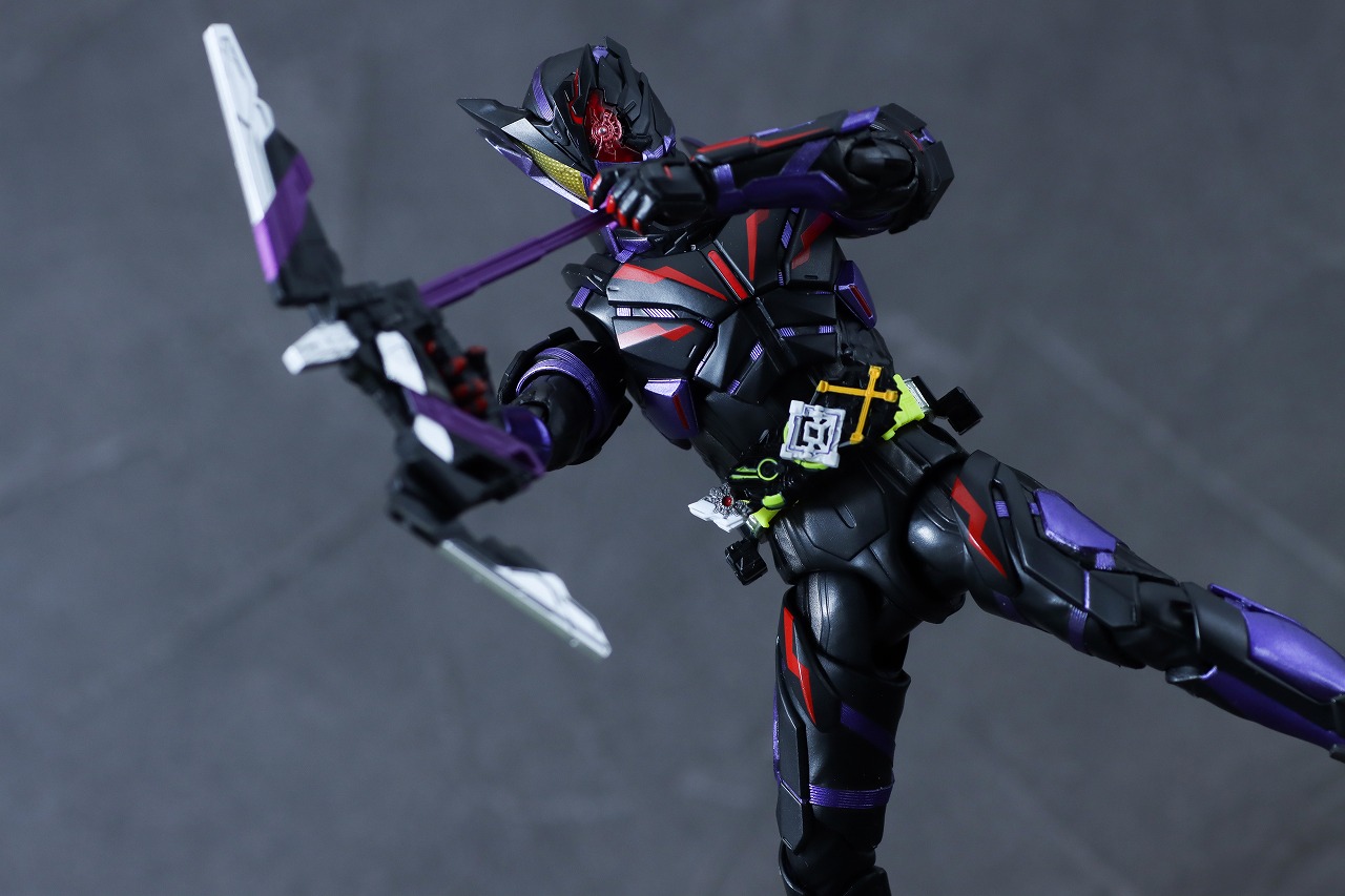 S.H.フィギュアーツ　仮面ライダー滅　アークスコーピオン　Final Battle Weapons Set　レビュー　アクション
