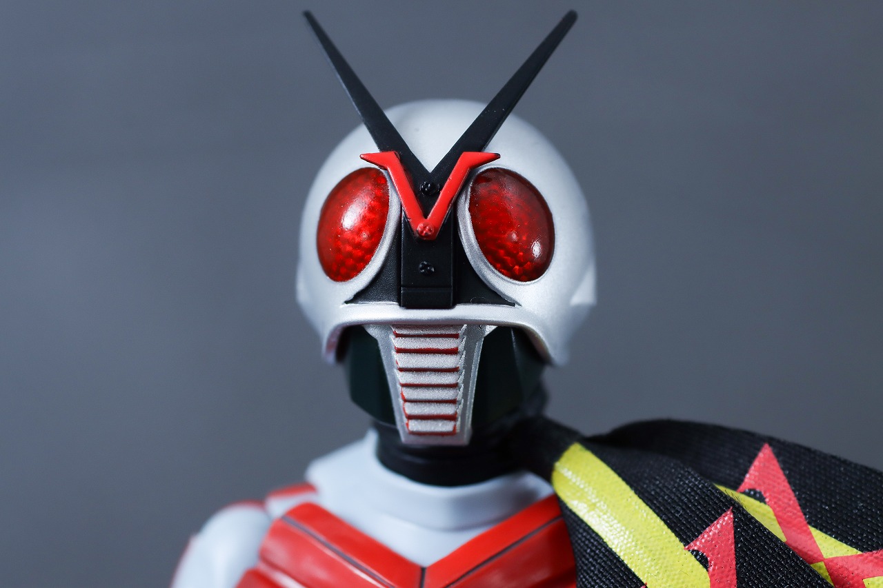 S.H.フィギュアーツ 真骨彫製法　仮面ライダーX　レビュー　本体