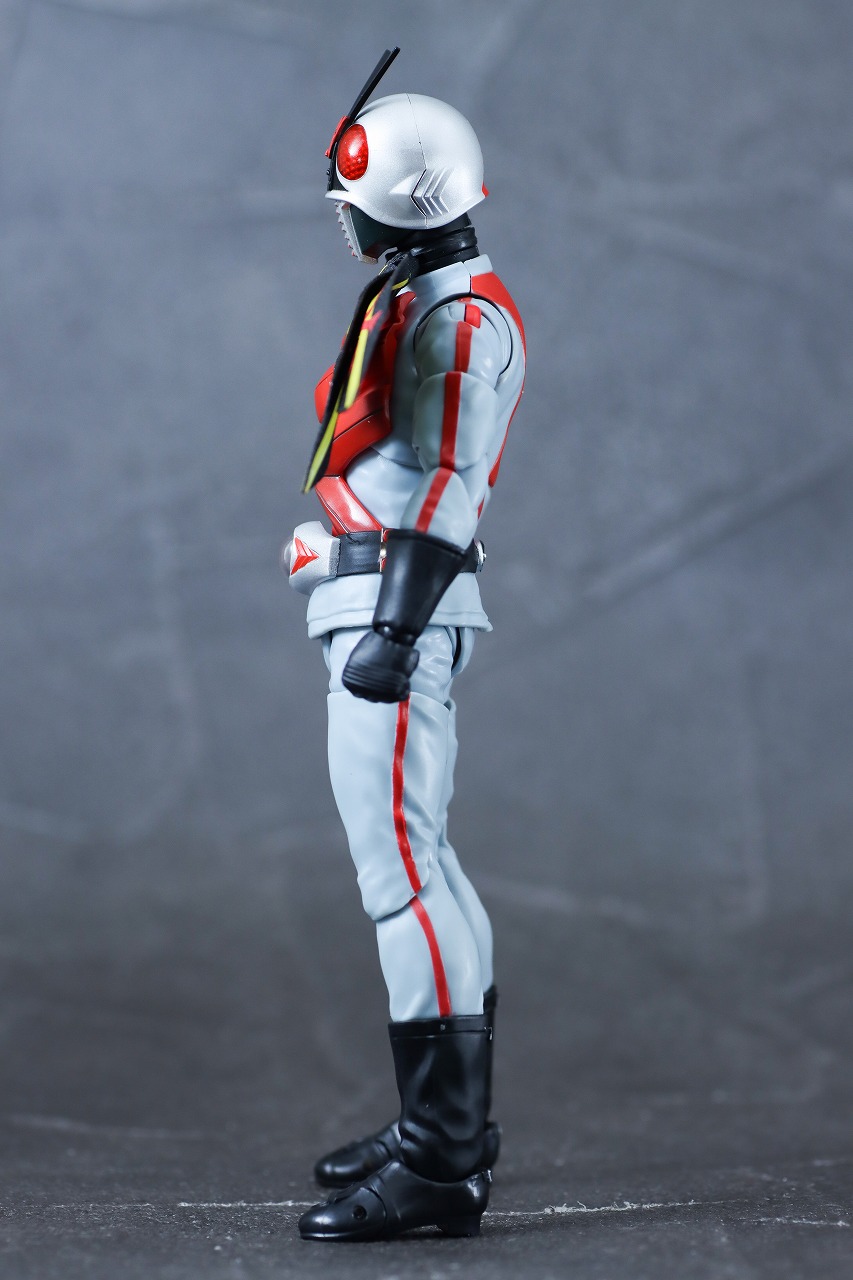 S.H.フィギュアーツ 真骨彫製法　仮面ライダーX　レビュー　本体