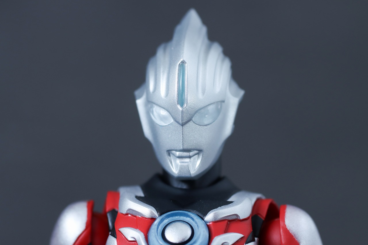 S.H.フィギュアーツ　ウルトラマンオーブ オーブオリジン ニュージェネ スターズVer.　レビュー　本体