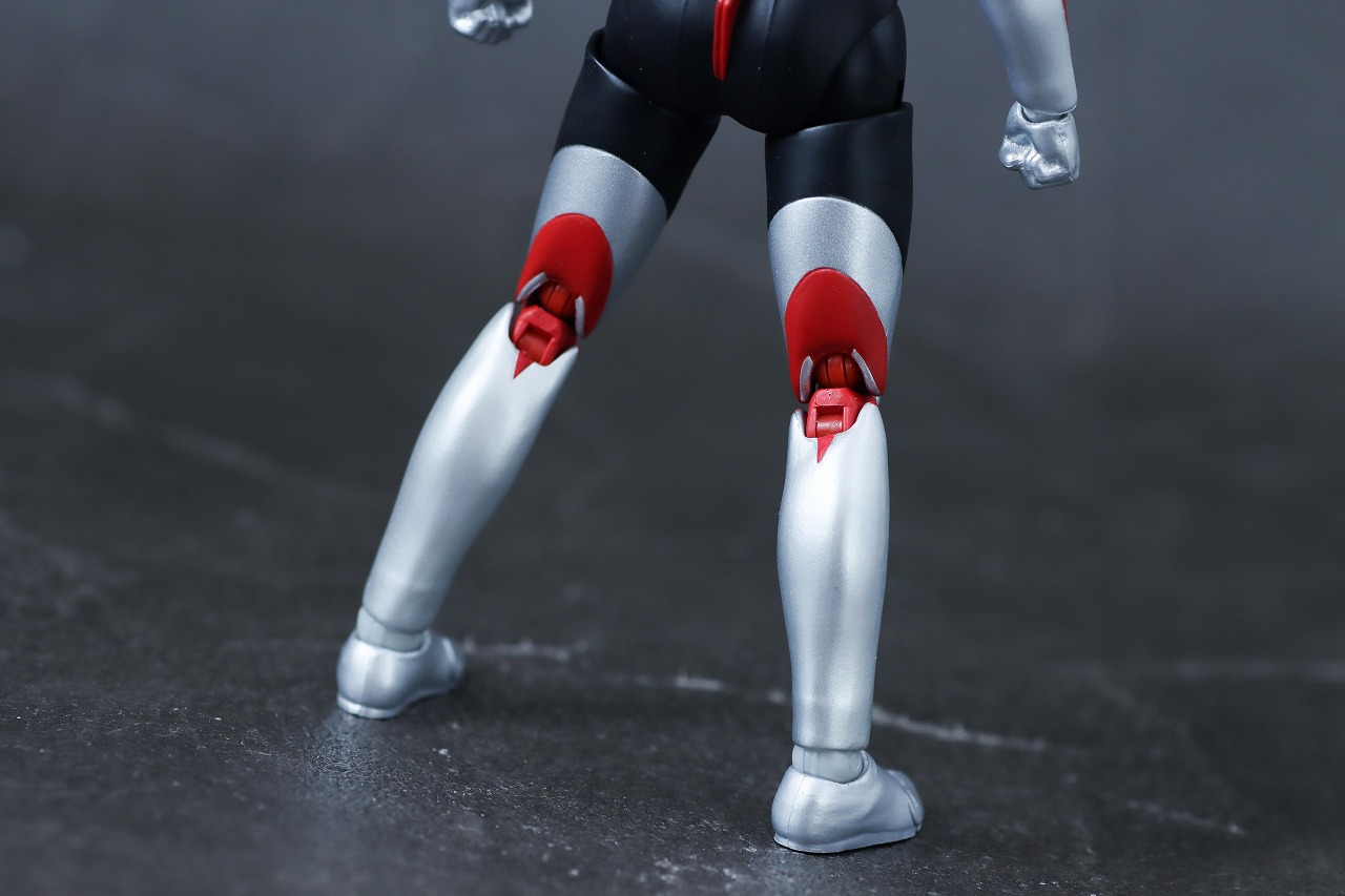 S.H.フィギュアーツ　ウルトラマンオーブ オーブオリジン ニュージェネ スターズVer.　レビュー　本体