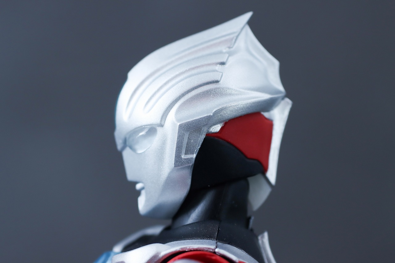 S.H.フィギュアーツ　ウルトラマンオーブ オーブオリジン ニュージェネ スターズVer.　レビュー　本体