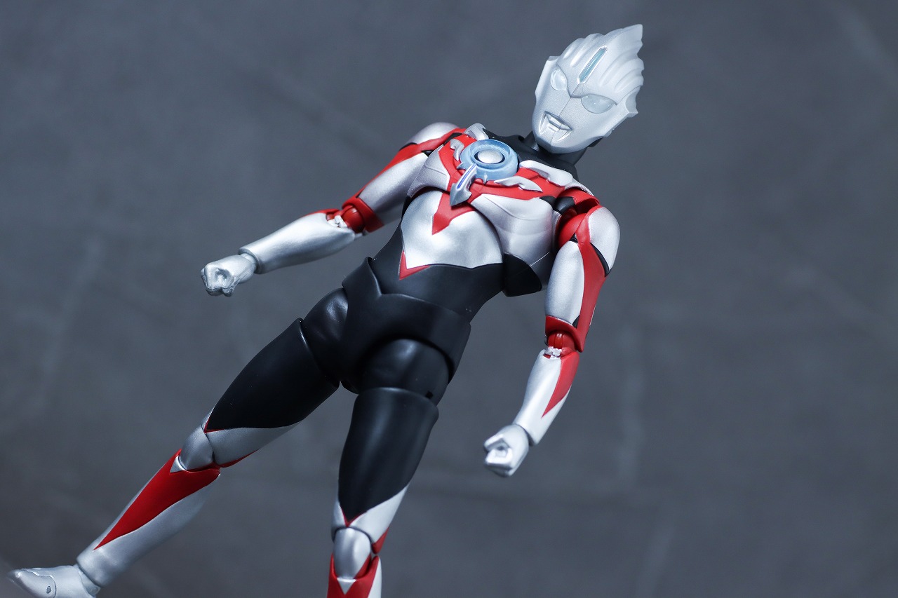 S.H.フィギュアーツ　ウルトラマンオーブ オーブオリジン ニュージェネ スターズVer.　レビュー　アクション