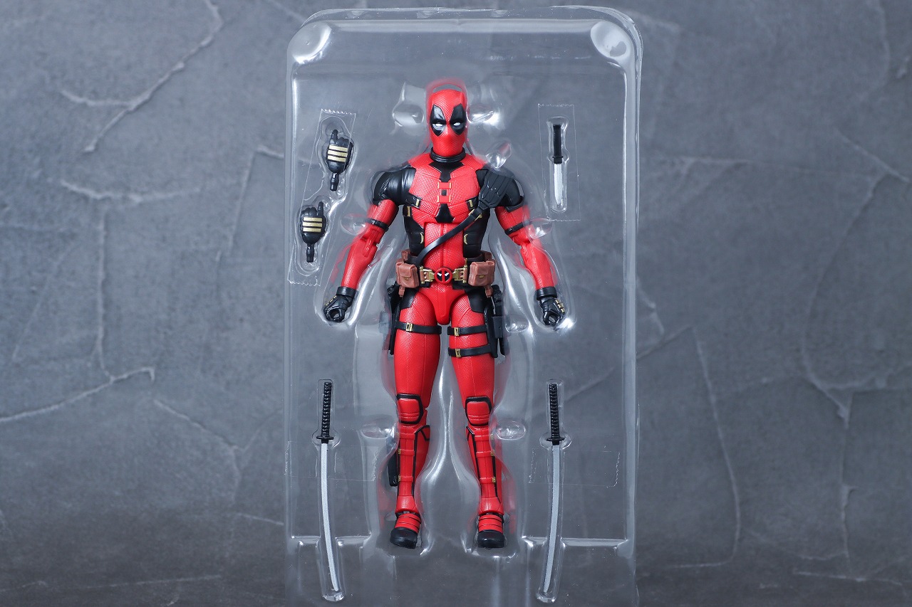 マーベルレジェンド　デッドプール（『デッドプール＆ウルヴァリン』）　レビュー　パッケージ