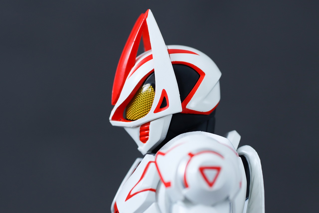 S.H.フィギュアーツ　仮面ライダーギーツ ブーストフォームマークⅢ　レビュー　可動範囲