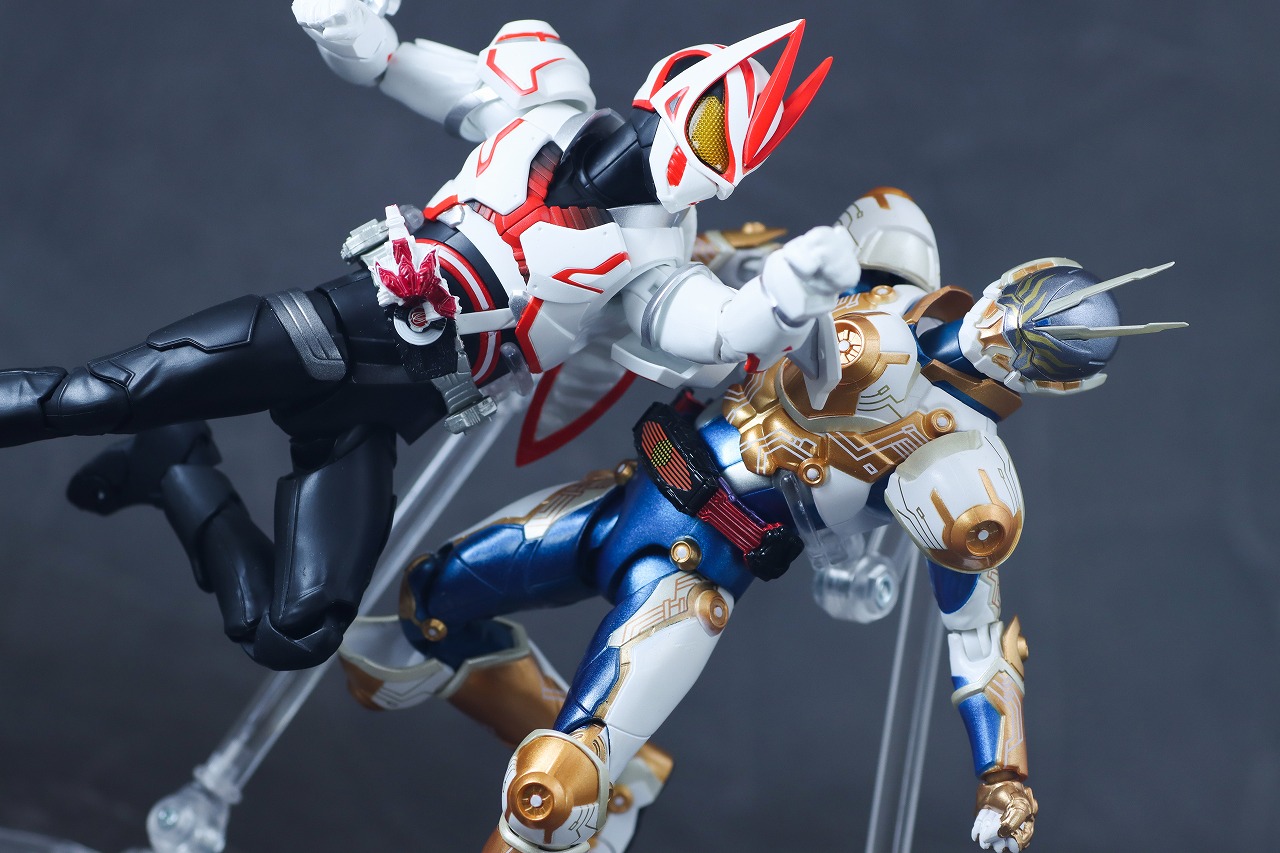 S.H.フィギュアーツ　仮面ライダーギーツ ブーストフォームマークⅢ　レビュー　アクション　仮面ライダーゲイザー