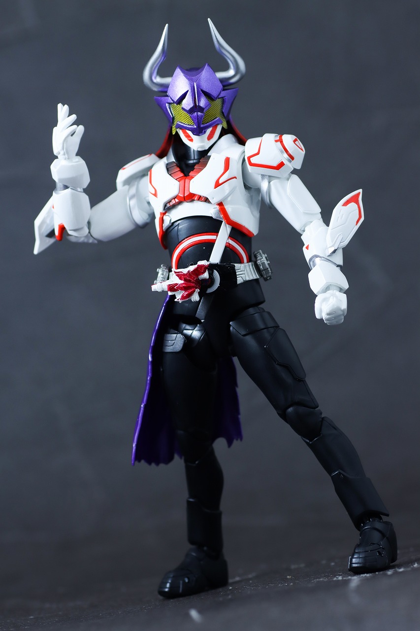 S.H.フィギュアーツ　仮面ライダーギーツ ブーストフォームマークⅢ　レビュー　アクション　仮面ライダーバッファ