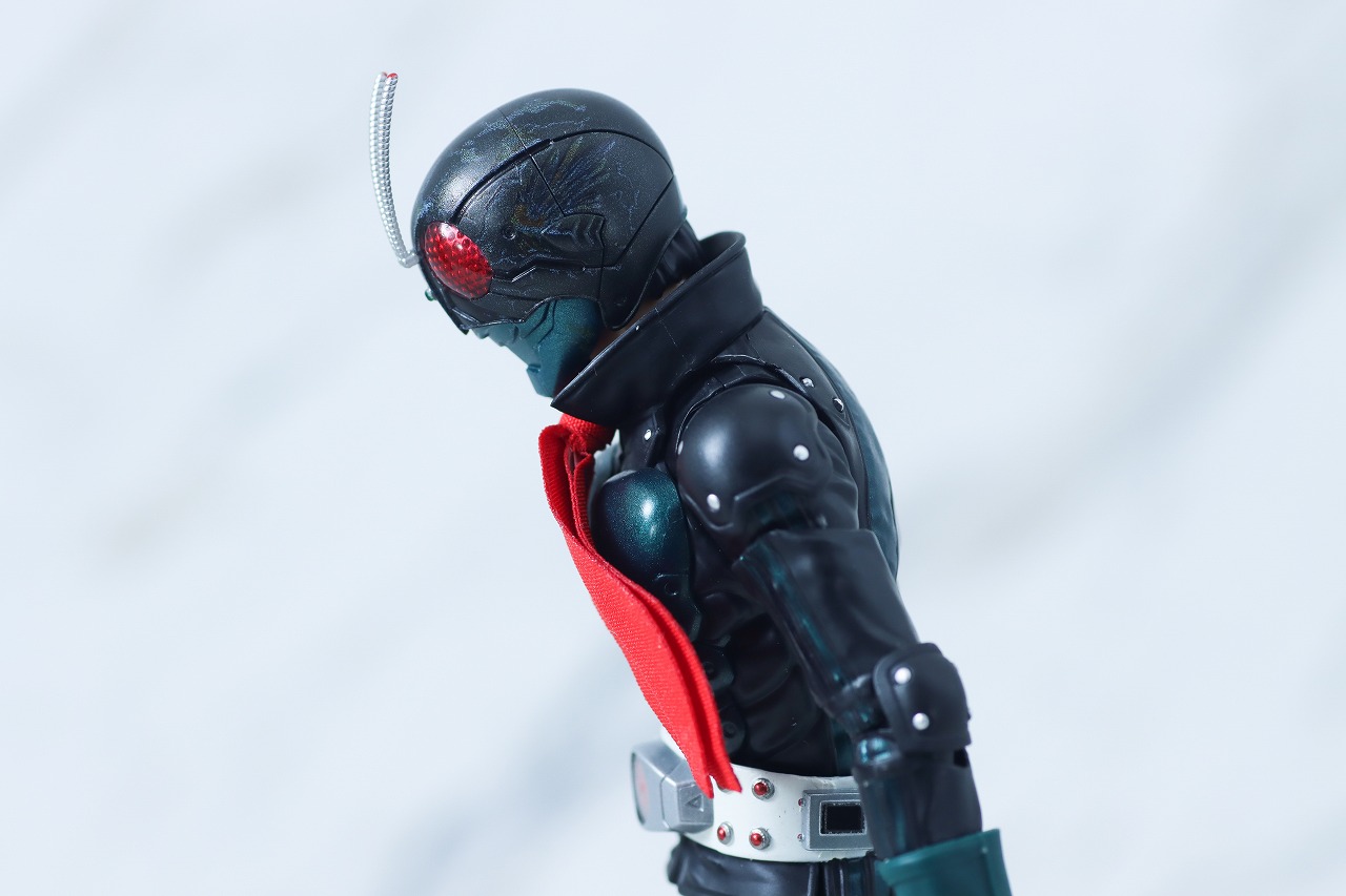 S.H.フィギュアーツ 真骨彫製法 仮面ライダー1号 本郷猛 仮面ライダーTHE NEXT レビュー 可動範囲