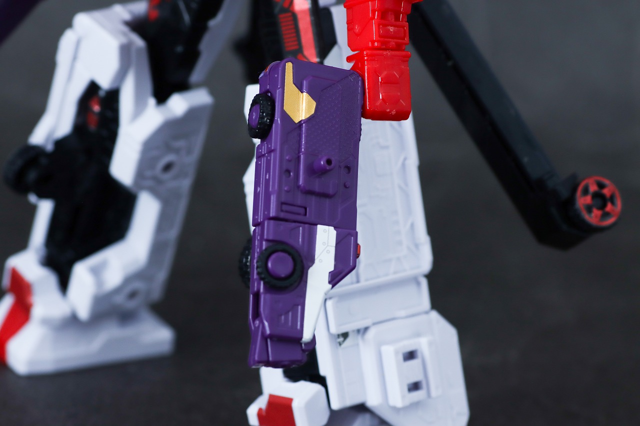 ミニプラ 爆上合体シリーズ02　ブンブンジャーロボ ポリス　レビュー　合体ギミック