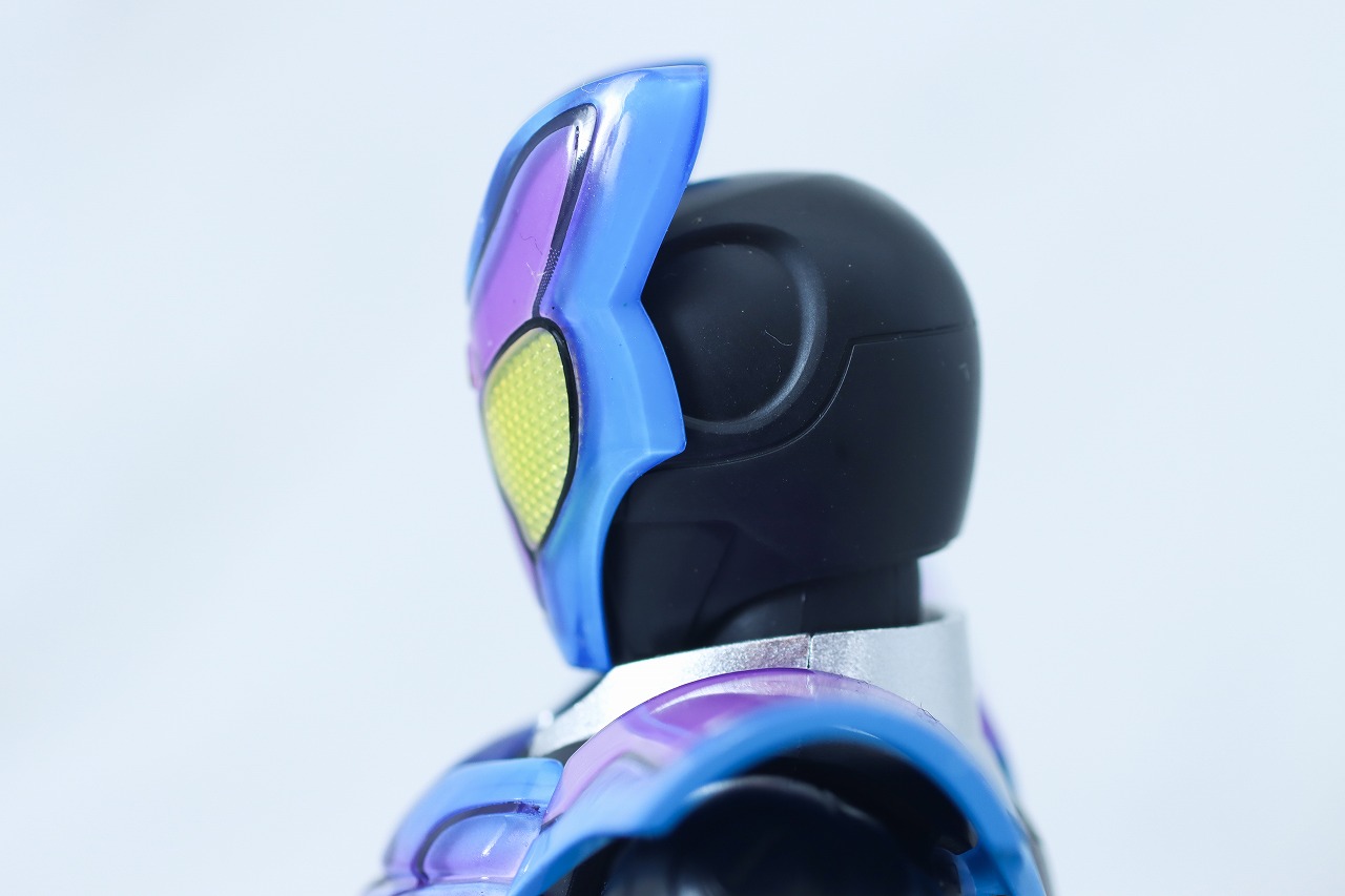 S.H.フィギュアーツ 仮面ライダーガヴ ポッピングミフォーム レビュー 本体