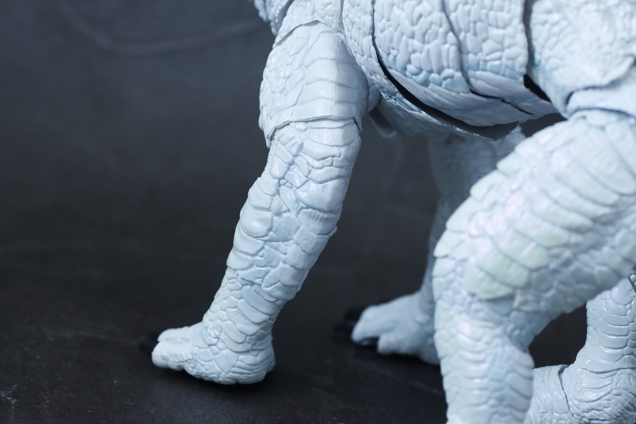 S.H.モンスターアーツ　シーモ　shimo　レビュー　本体