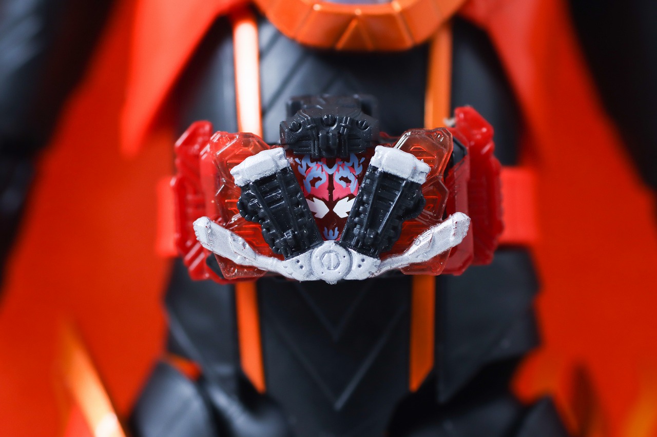 S.H.フィギュアーツ　仮面ライダーガッチャードデイブレイク／ファイヤーガッチャードデイブレイク　レビュー　付属品　換装