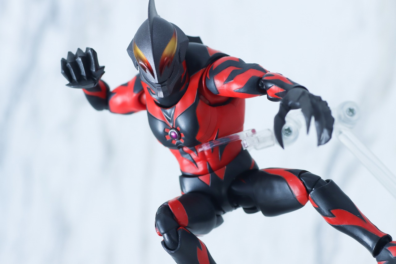 S.H.フィギュアーツ　ウルトラマンベリアル ダークネスヒールズver.　レビュー　アクション
