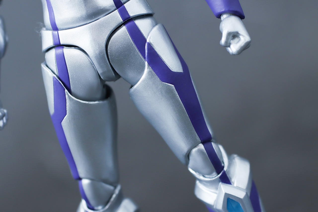 S.H.フィギュアーツ　ウルトラマンゼロビヨンド（ニュージェネ スターズver.）　レビュー　本体