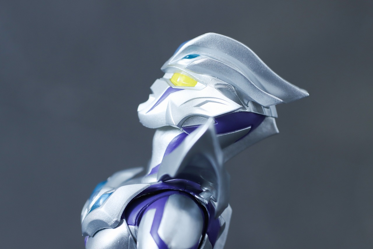 S.H.フィギュアーツ　ウルトラマンゼロビヨンド（ニュージェネ スターズver.）　レビュー　可動範囲