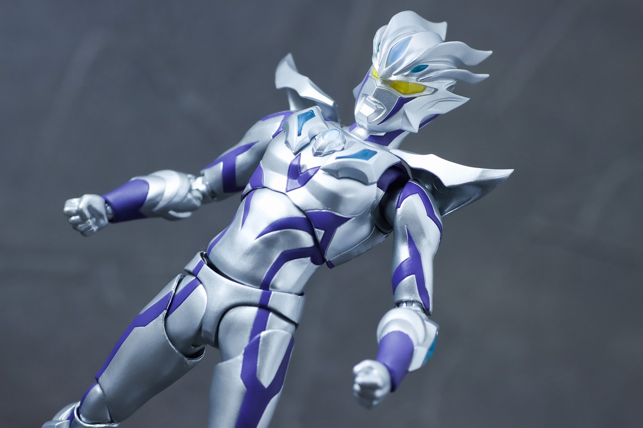 S.H.フィギュアーツ　ウルトラマンゼロビヨンド（ニュージェネ スターズver.）　レビュー　アクション