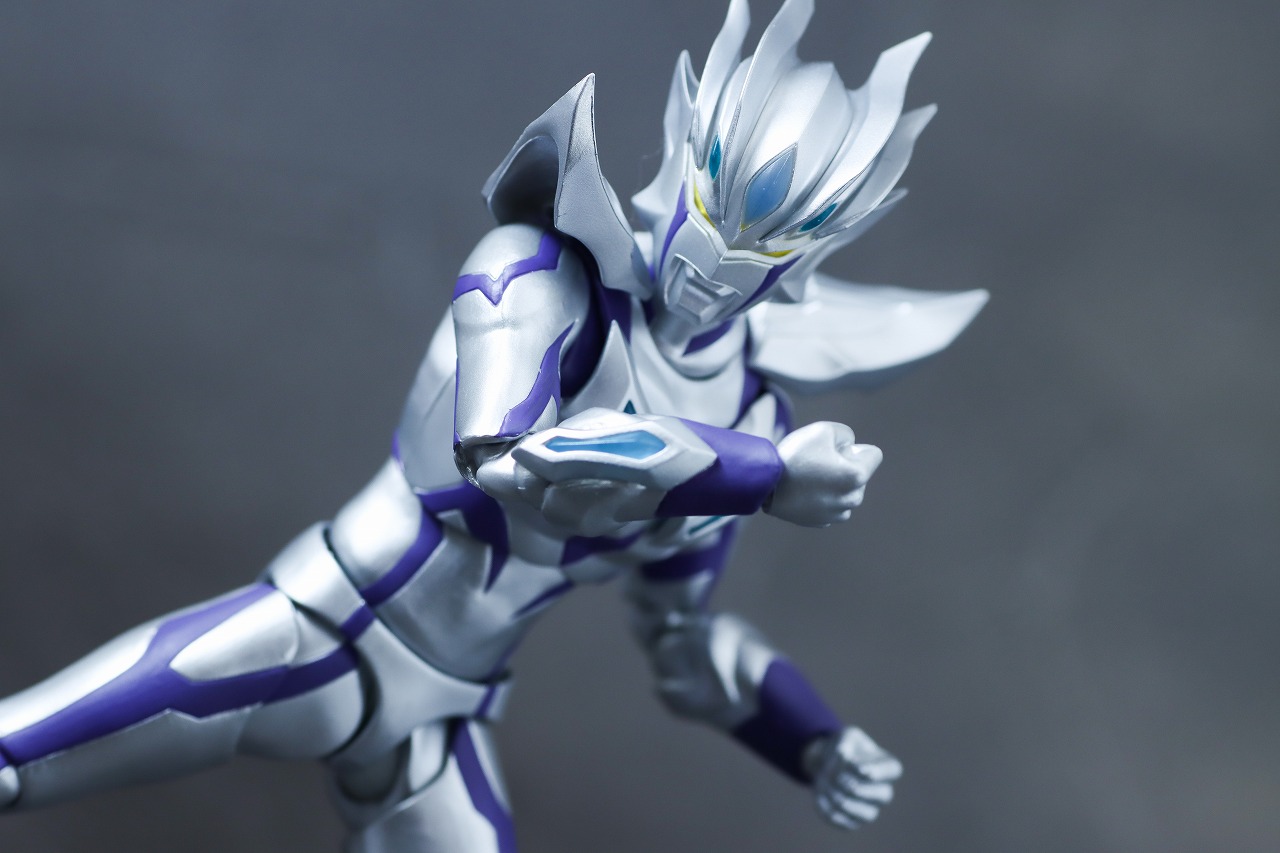 S.H.フィギュアーツ　ウルトラマンゼロビヨンド（ニュージェネ スターズver.）　レビュー　アクション