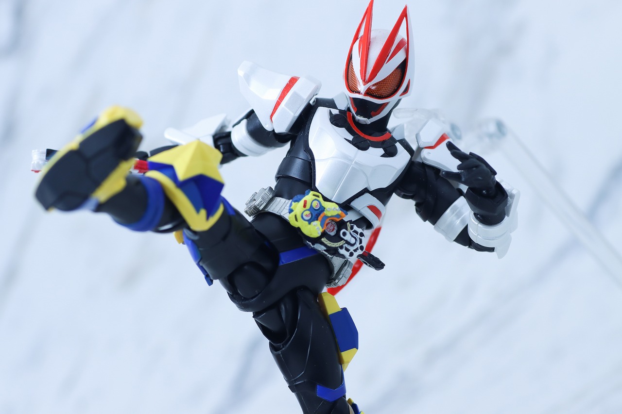 S.H.フィギュアーツ　仮面ライダーパンクジャック　フィーバーモンスターフォーム　レビュー　アクション