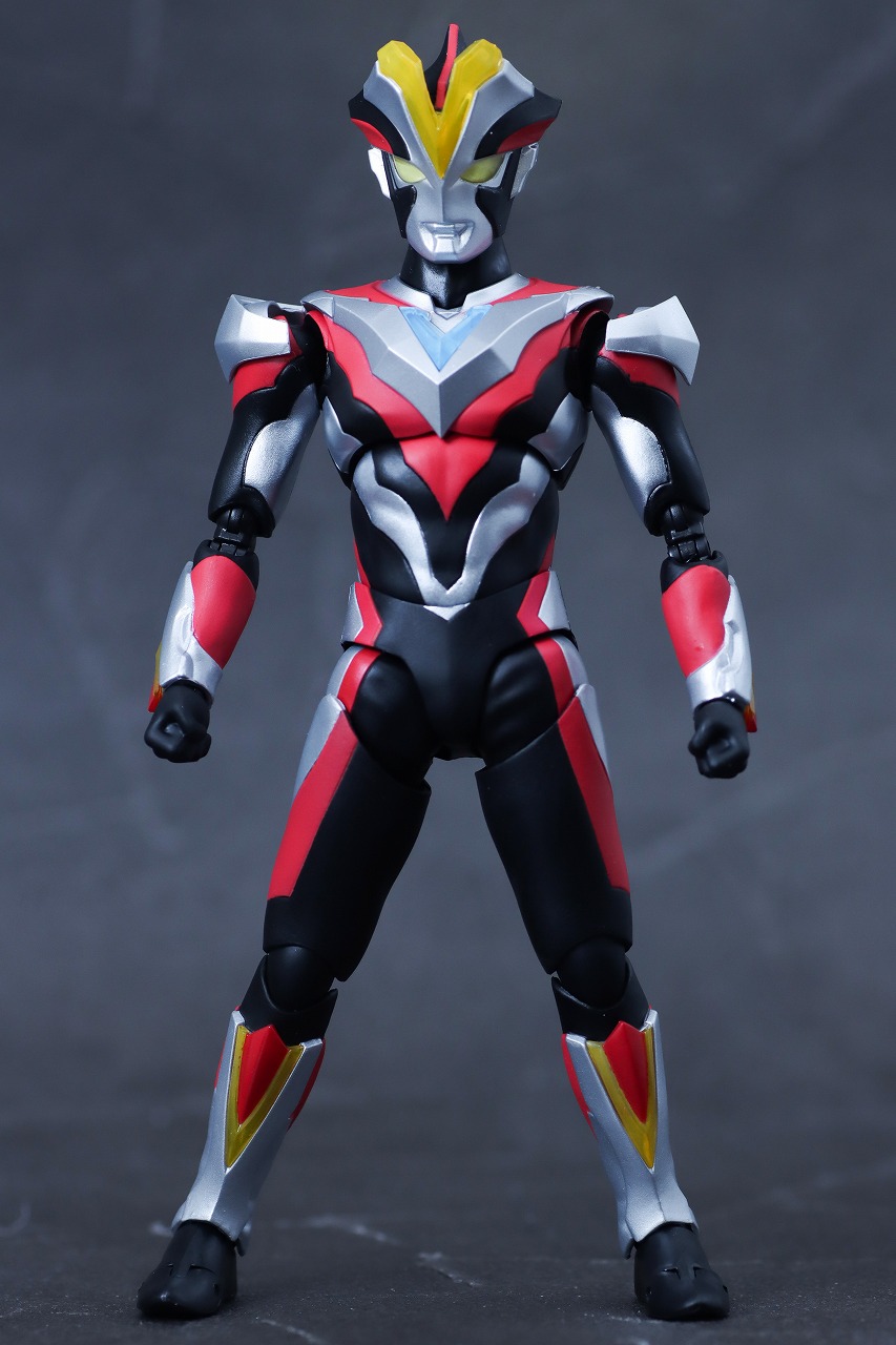 S.H.フィギュアーツ　ウルトラマンビクトリー　ニュージェネ スターズver.　レビュー　本体