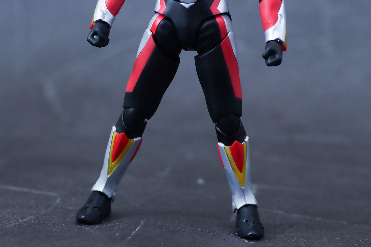 S.H.フィギュアーツ　ウルトラマンビクトリー　ニュージェネ スターズver.　レビュー　本体