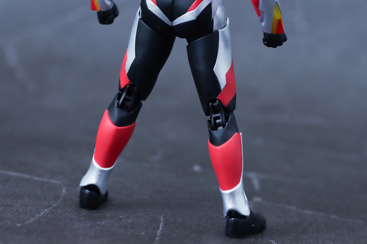 S.H.フィギュアーツ　ウルトラマンビクトリー　ニュージェネ スターズver.　レビュー　本体