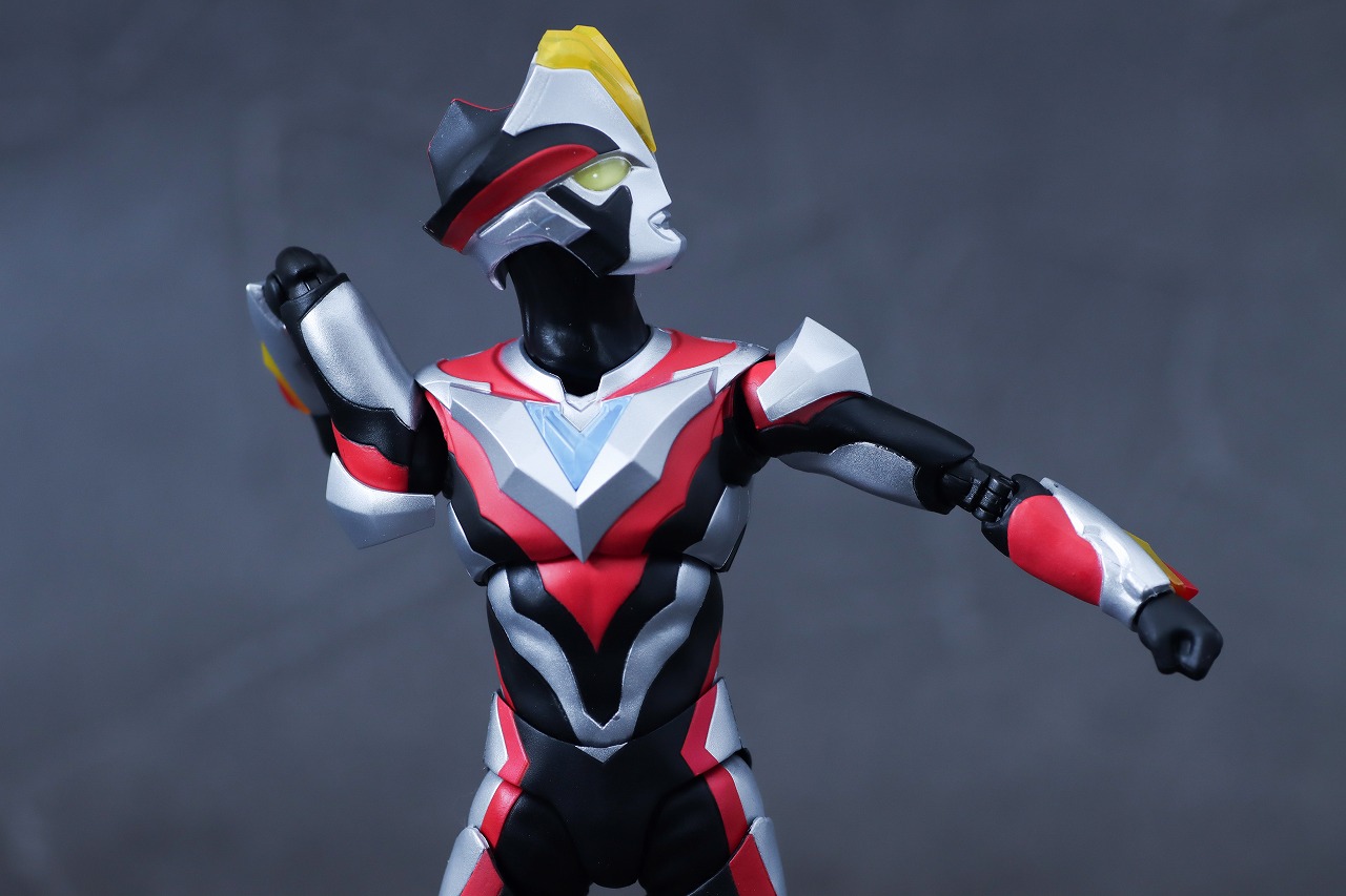 S.H.フィギュアーツ　ウルトラマンビクトリー　ニュージェネ スターズver.　レビュー　可動範囲