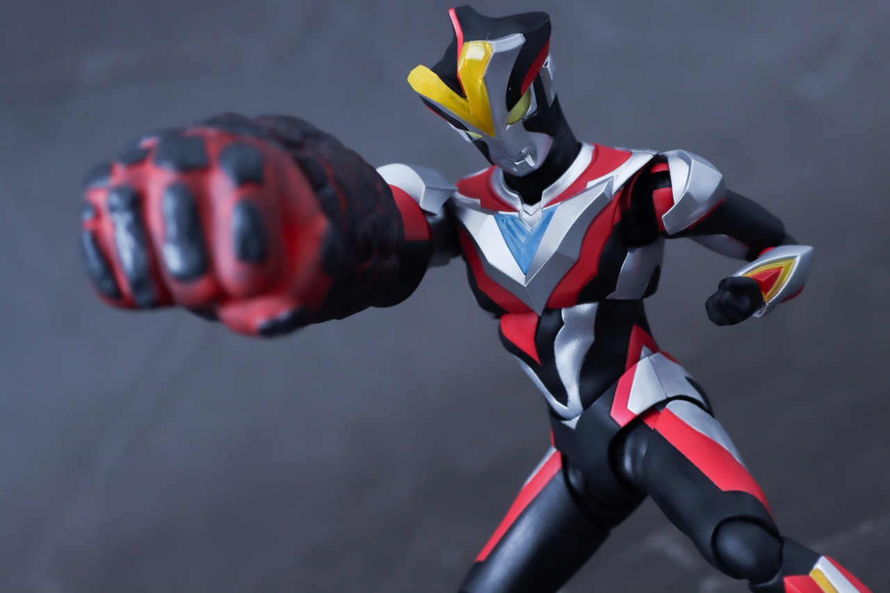 S.H.フィギュアーツ　ウルトラマンビクトリー　ニュージェネ スターズver.　レビュー　アクション