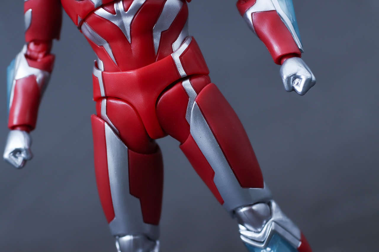 S.H.フィギュアーツ　ウルトラマンギンガ　ニュージェネ スターズver.　レビュー　本体