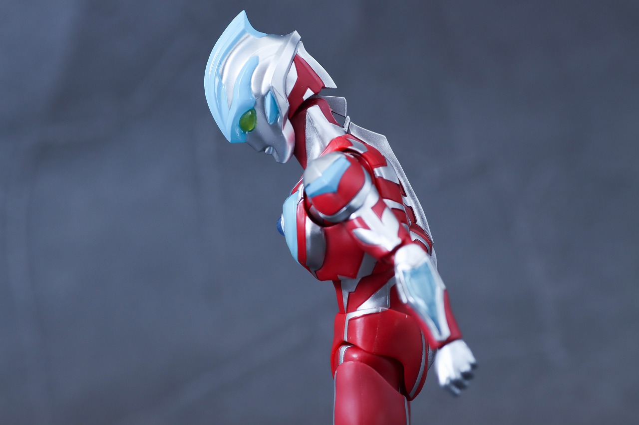 S.H.フィギュアーツ　ウルトラマンギンガ　ニュージェネ スターズver.　レビュー　可動範囲