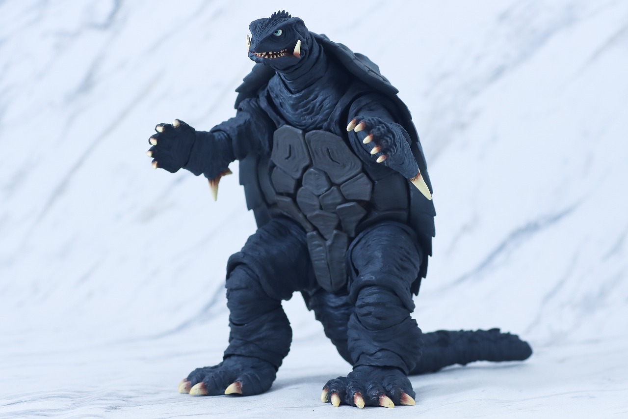 S.H.モンスターアーツ　ガメラ　1996　仙台決戦ver.　レビュー　本体