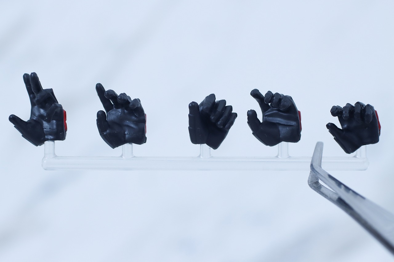 S.H.フィギュアーツ　真骨彫製法　仮面ライダー装甲響鬼　レビュー　付属品　手首