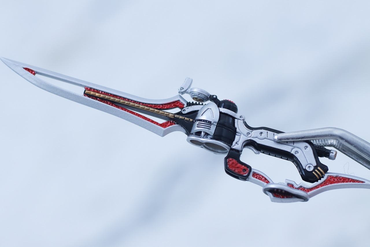 S.H.フィギュアーツ　真骨彫製法　仮面ライダー装甲響鬼　レビュー　付属品　アームドセイバー　音撃モード