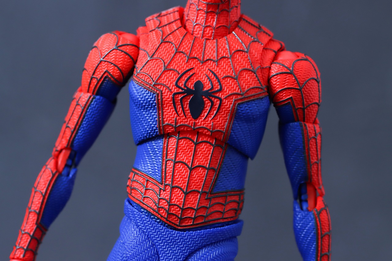 S.H.フィギュアーツ　ピーター・B・パーカー＆メイデイ・パーカー（スパイダーマン：アクロス・ザ・スパイダーバース）　レビュー　本体
