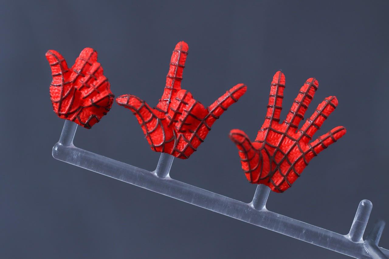 S.H.フィギュアーツ　ピーター・B・パーカー＆メイデイ・パーカー（スパイダーマン：アクロス・ザ・スパイダーバース）　レビュー　付属品　手首