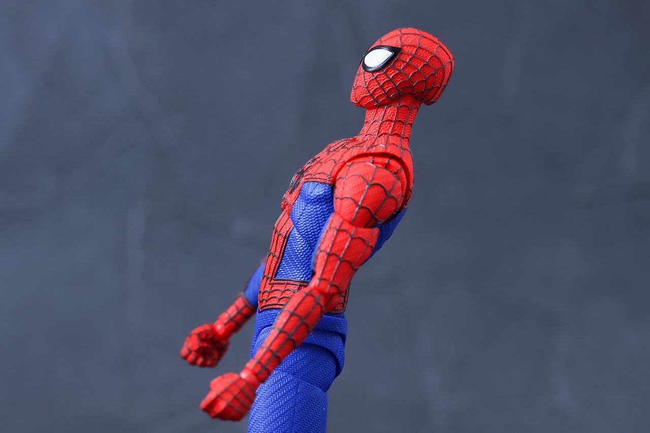 S.H.フィギュアーツ　ピーター・B・パーカー＆メイデイ・パーカー（スパイダーマン：アクロス・ザ・スパイダーバース）　レビュー　可動範囲